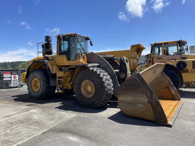 Used 2012 Volvo L250G Wheel Loader - U5251