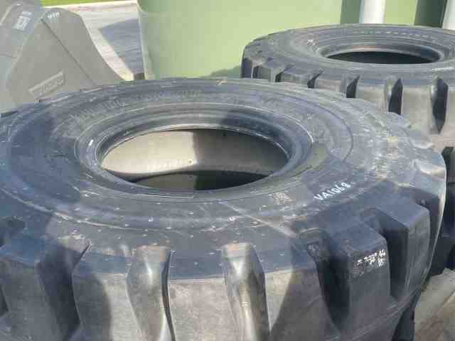 Bridgestone 20.5VSDL L5 (set of 4 Tyres) 